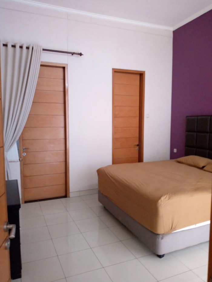 Rumah Disewakan Fully Furnished di Cluster Simpruk Lippo Cikarang